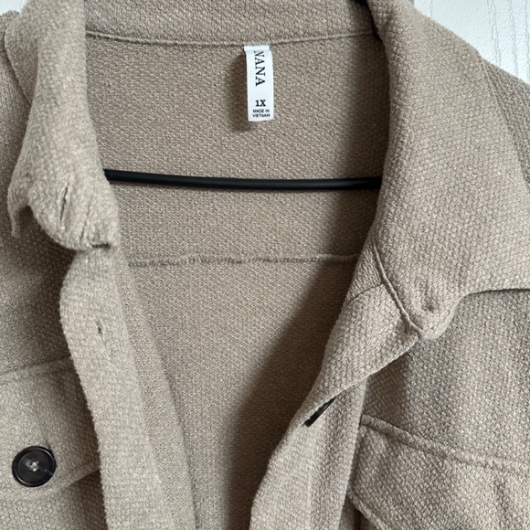 Shacket - Picture 2 of 2